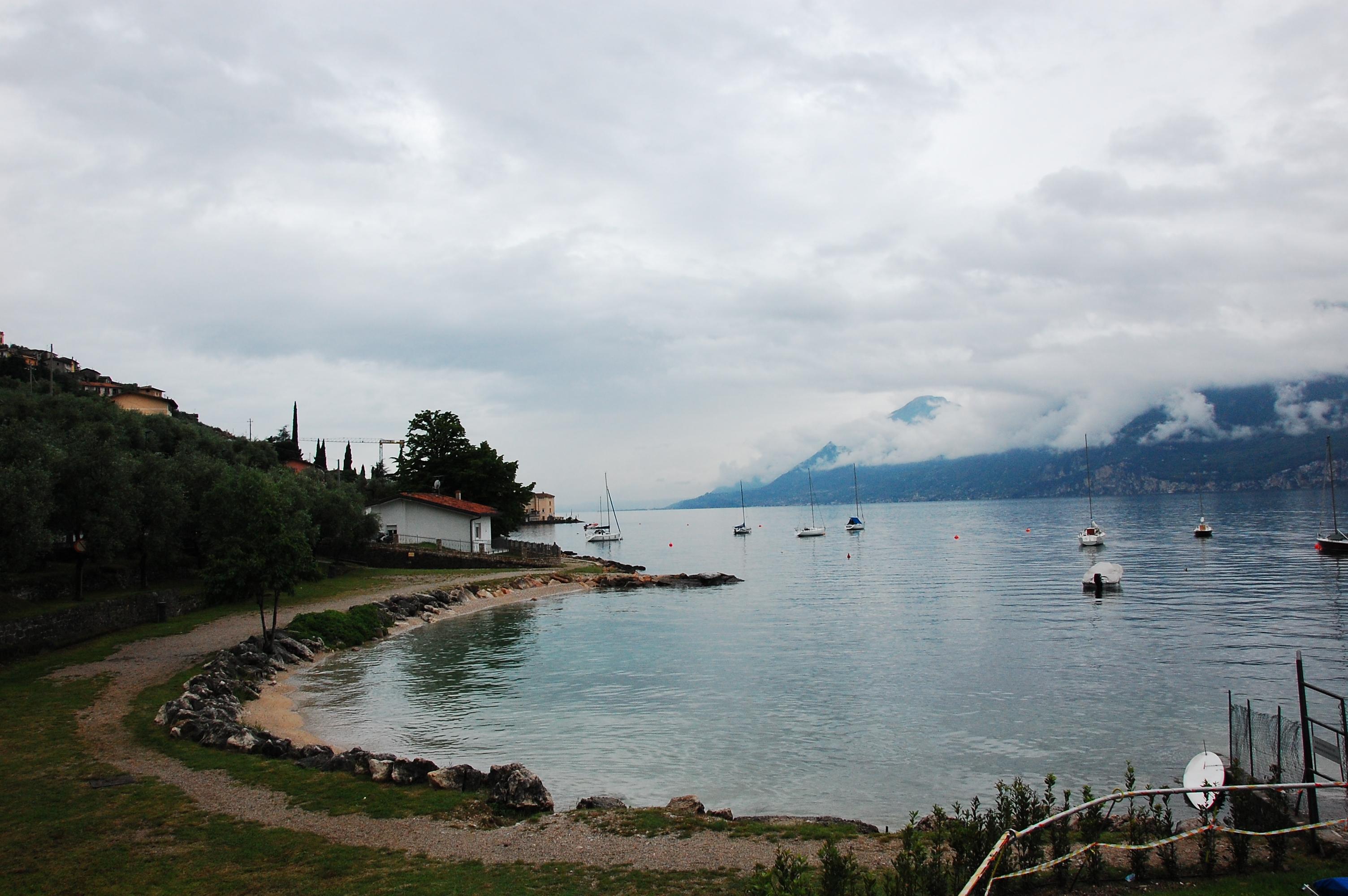 Gardasee mit Wolken